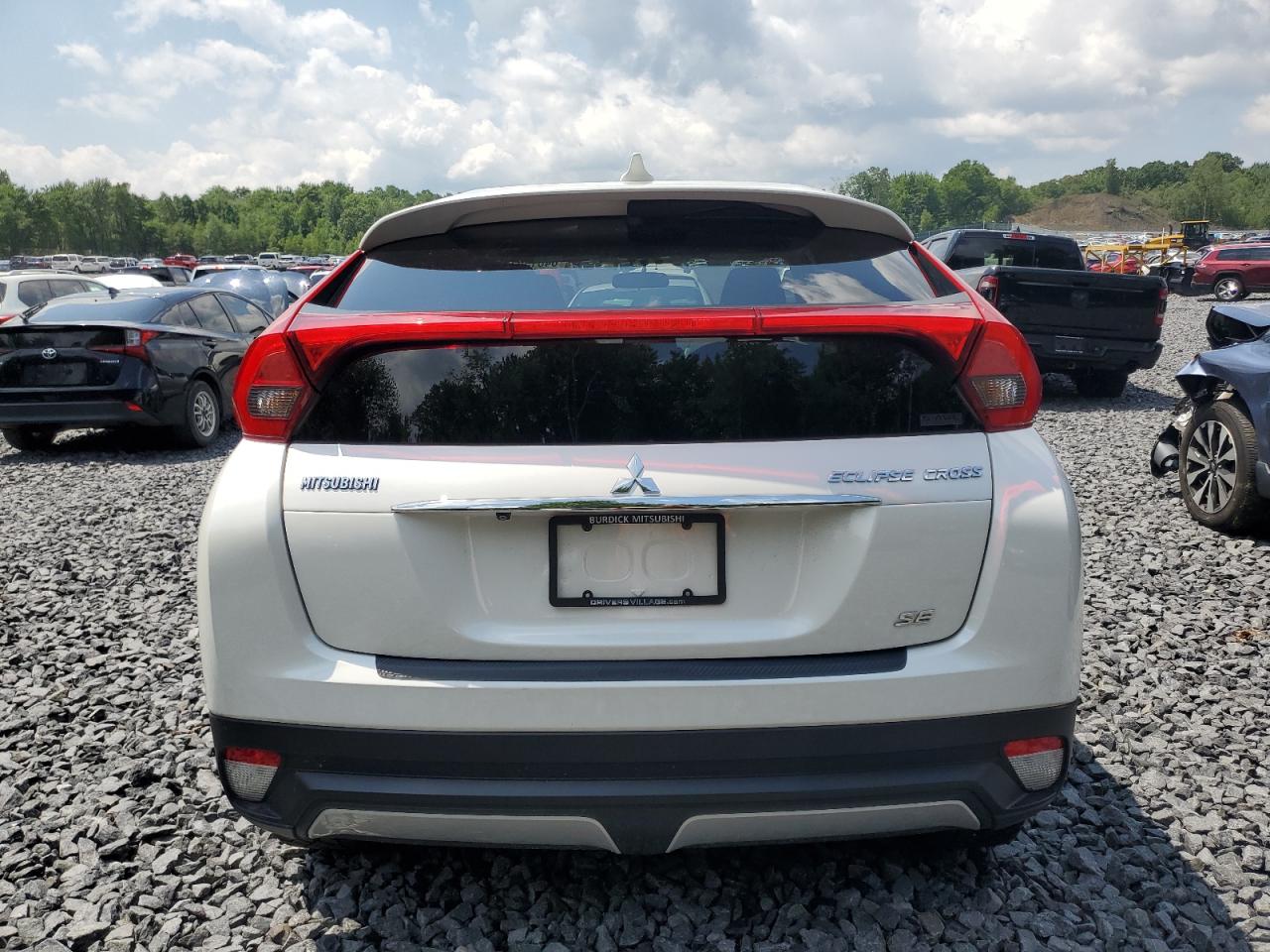 MITSUBISHI ECLIPSE SE