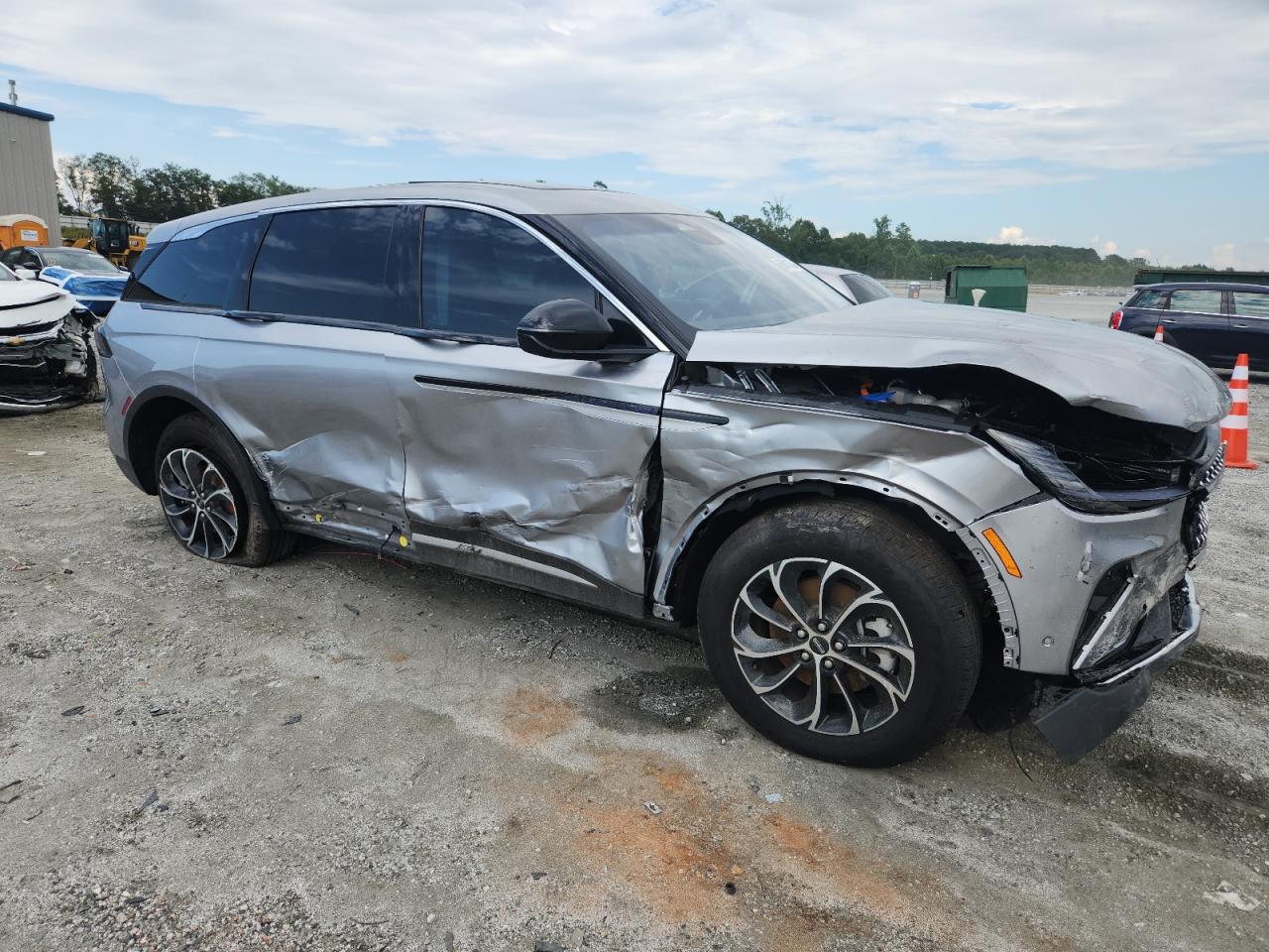 LINCOLN NAUTILUS PREMIERE