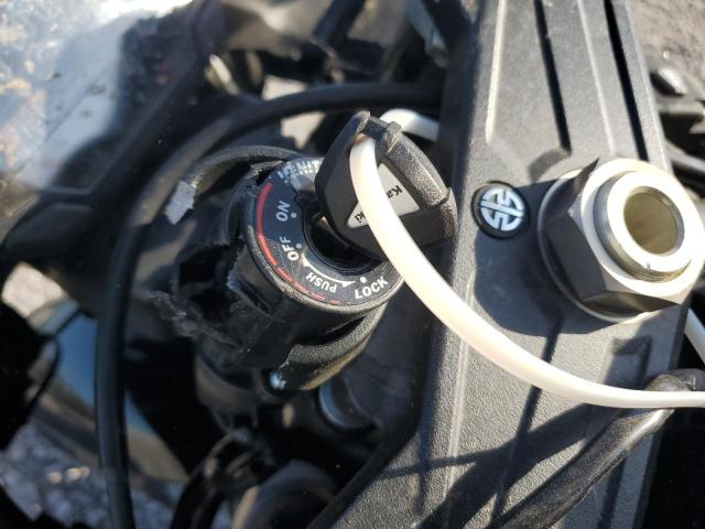 2021 KAWASAKI ZX1002 M JKBZXVM19MA000202