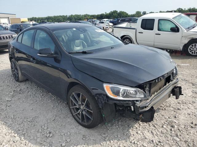 2017 VOLVO S60 DYNAMIC - YV140MTL5H2438716