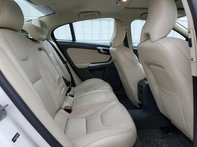 2017 VOLVO S60 DYNAMI YV140MTL2H2424210