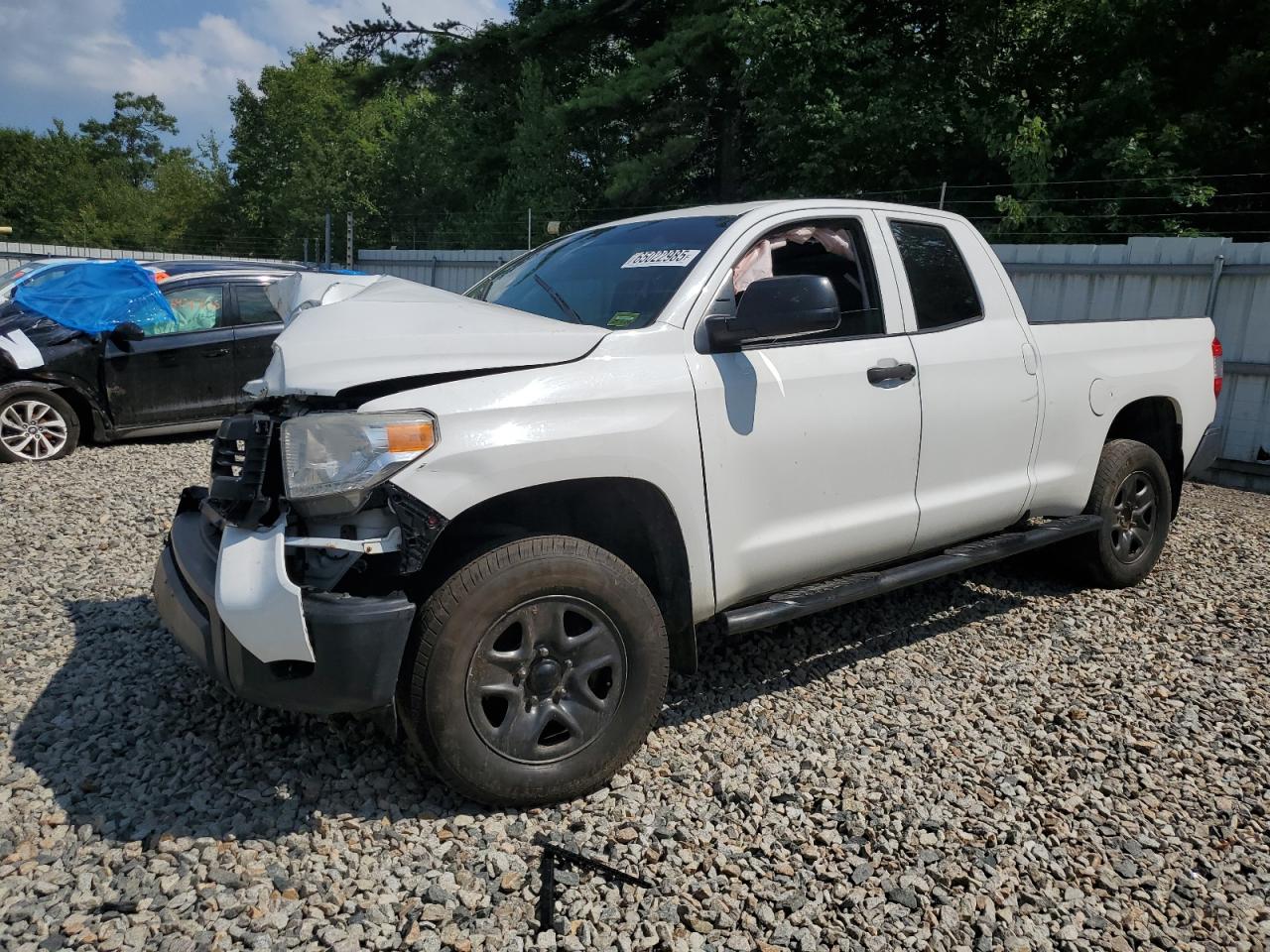 TOYOTA TUNDRA DOUBLE CAB SR