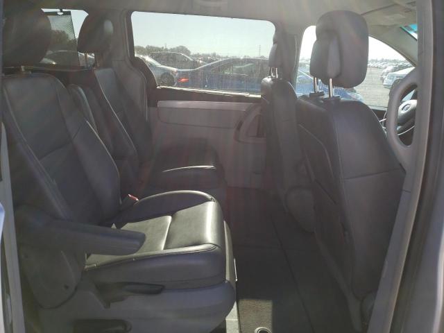 2011 VOLKSWAGEN ROUTAN SE - 2V4RW3DG3BR766608