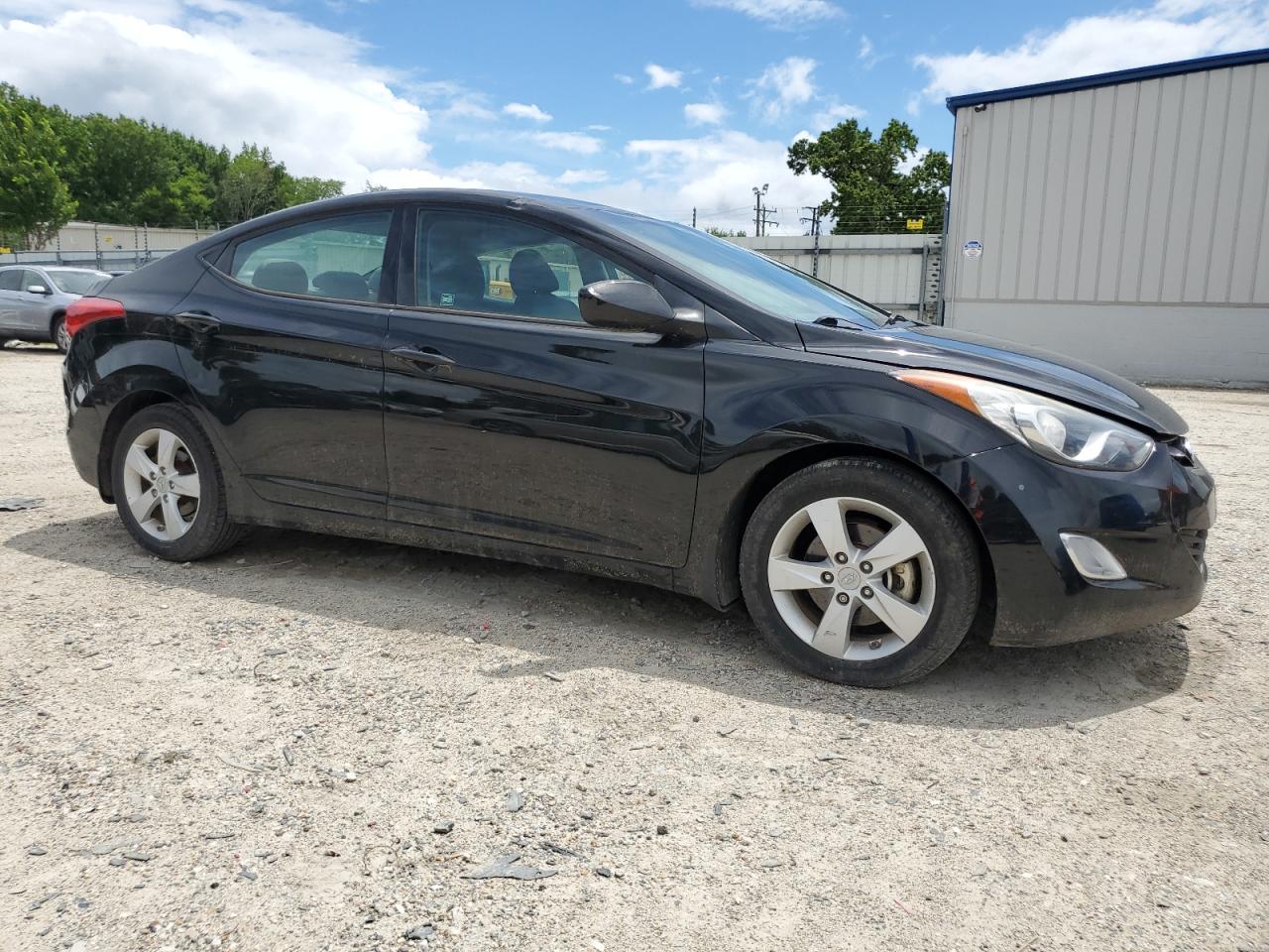 Hyundai Elantra gl 2013