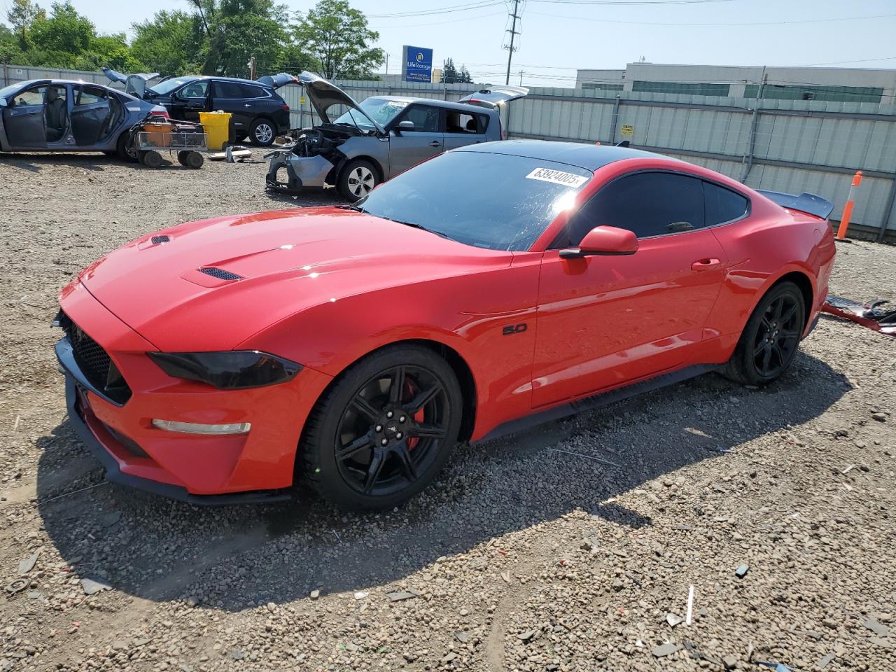 FORD MUSTANG GT