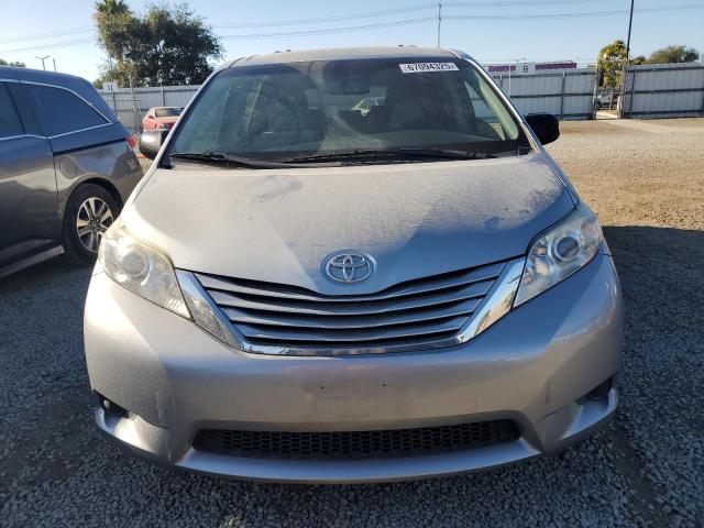 2017 TOYOTA SIENNA LE - 5TDKZ3DC9HS841120