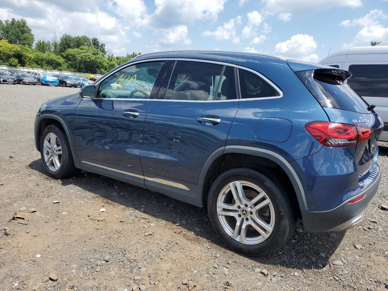 MERCEDES-BENZ GLA-CLASS 250 4MATIC