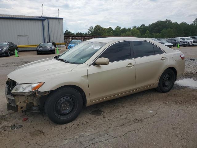 TOYOTA CAMRY BASE
