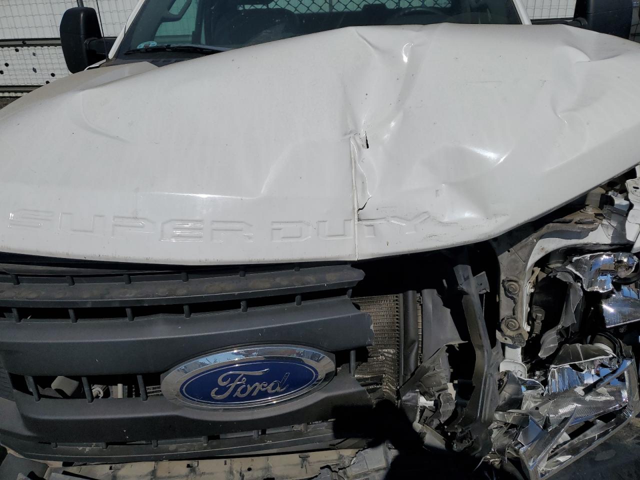 FORD F-250 SUPER DUTY