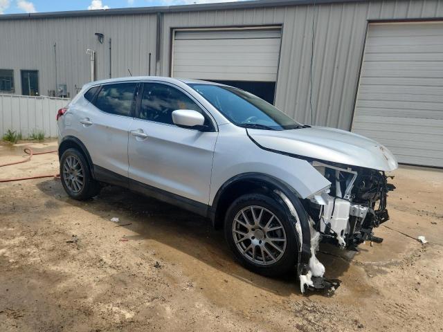 2017 NISSAN ROGUE SPOR - JN1BJ1CP1HW030379