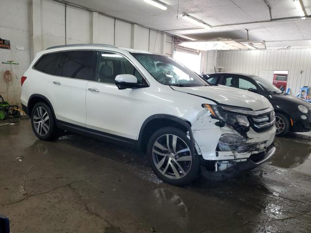 2017 HONDA PILOT TOUR 5FNYF5H91HB029263