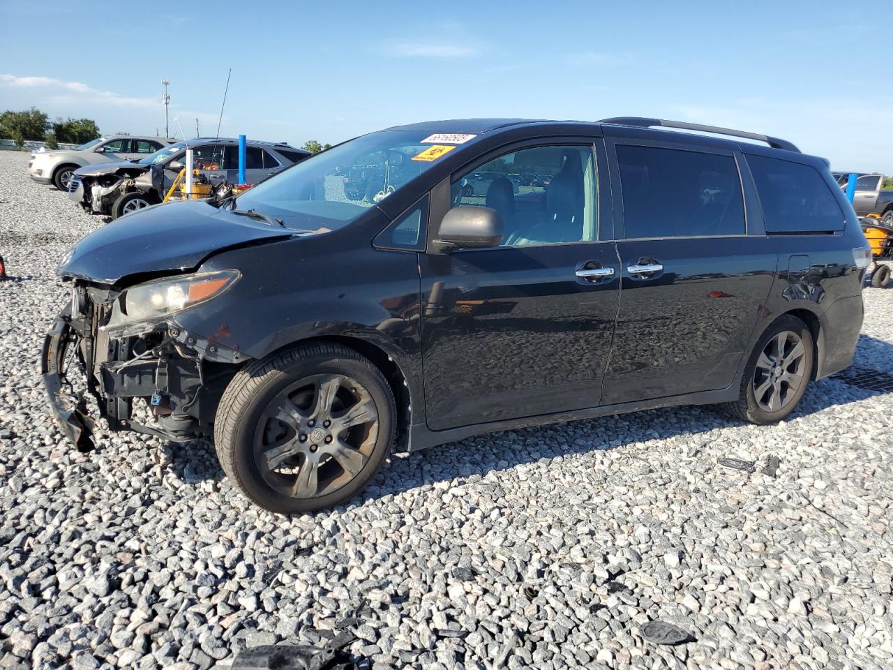 TOYOTA SIENNA SPORT