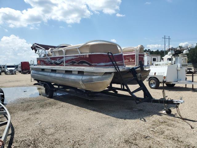 Global Auto Auctions: 2013 SUN TRACKER BOAT