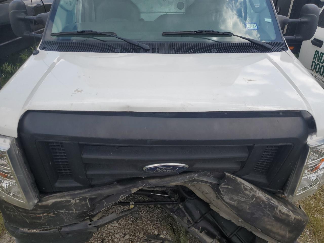 FORD ECONOLINE E450 SUPER DUTY CUTAWAY VAN