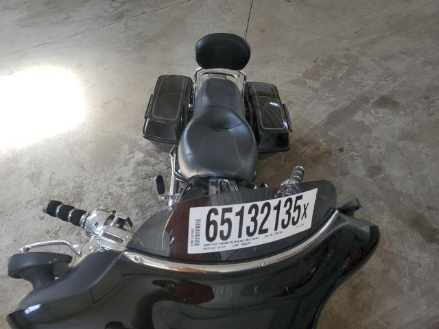 2008 HARLEY-DAVIDSON FLHX 1HD1KB4158Y617256