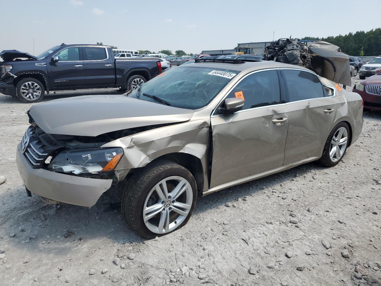 VOLKSWAGEN PASSAT SE