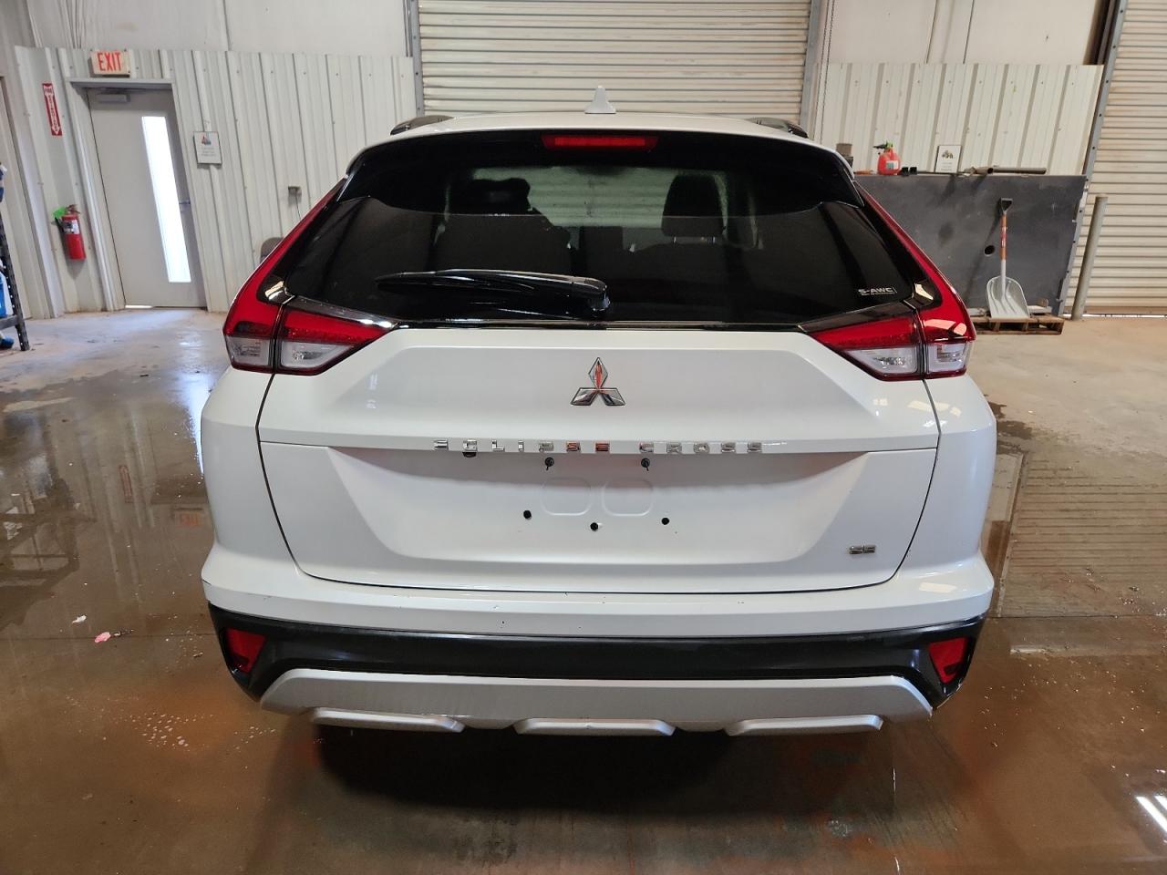 MITSUBISHI ECLIPSE SE