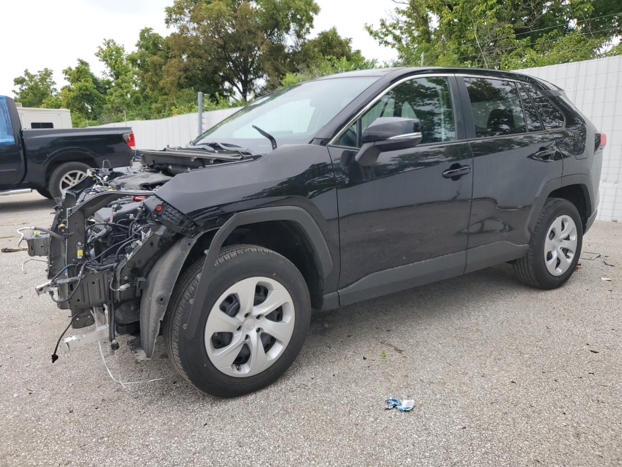 TOYOTA RAV4 LE