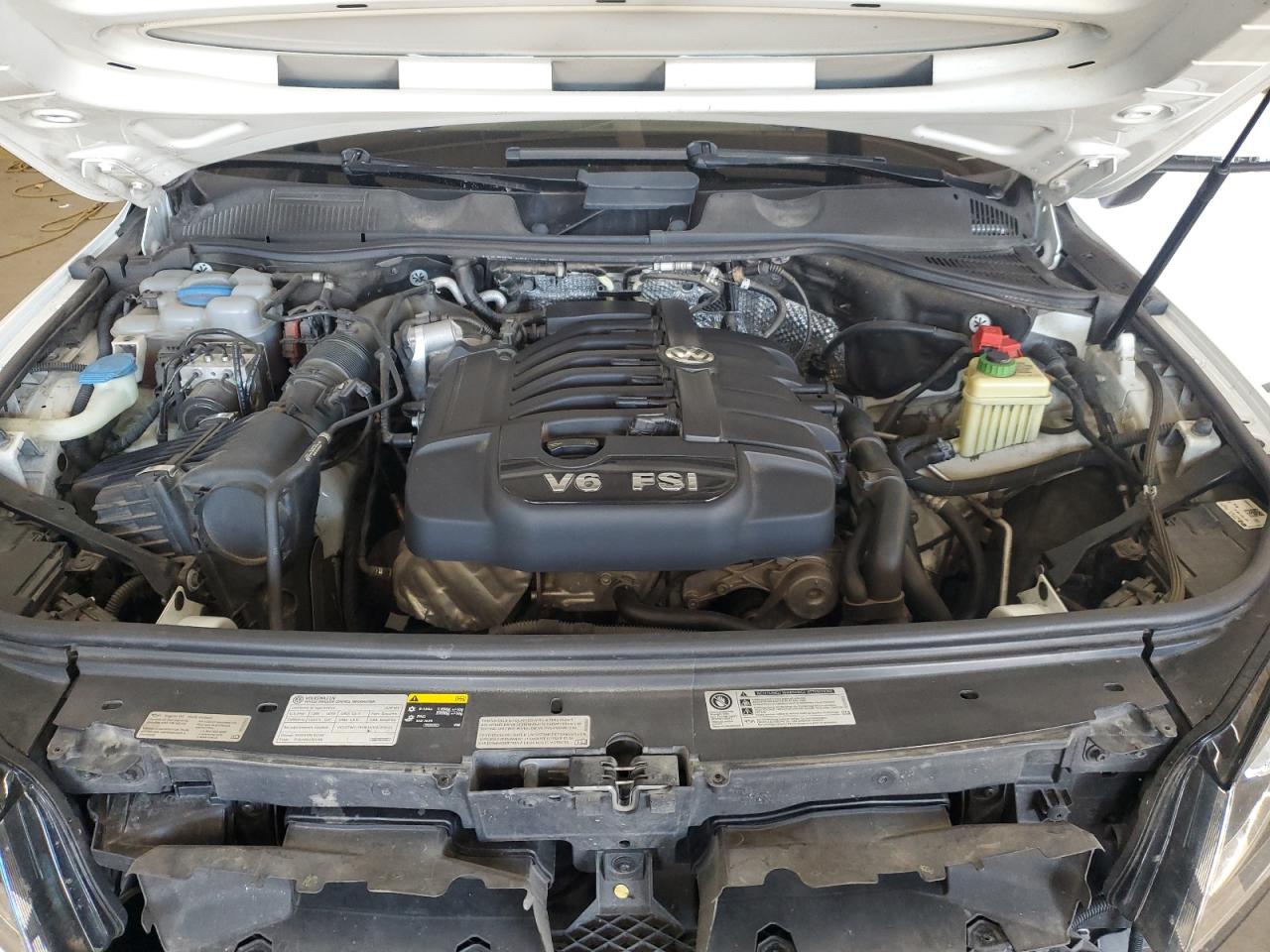 Volkswagen Touareg v6 2015