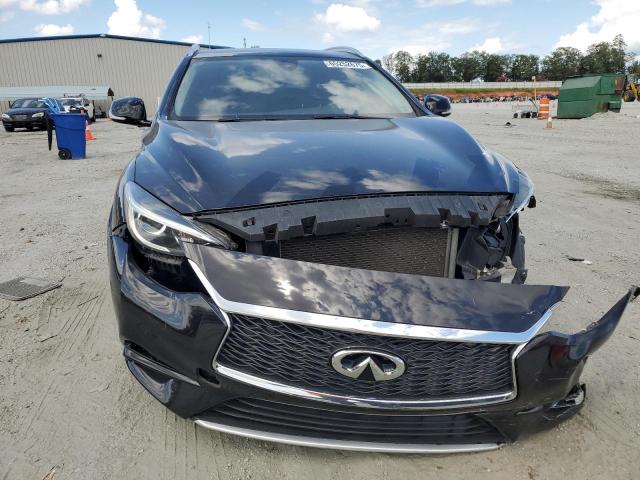 2017 INFINITI QX30 BASE SJKCH5CP4HA023568