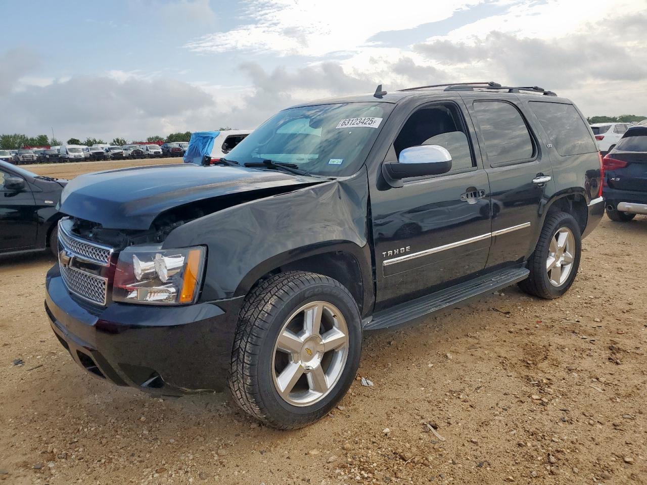 CHEVROLET TAHOE C1500 LTZ