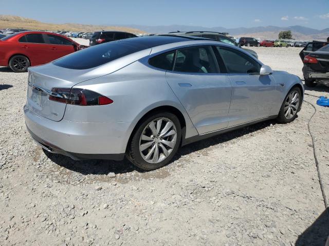 2015 TESLA MODEL S 85 5YJSA1H27FFP69364