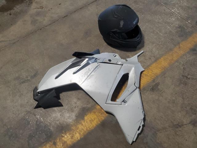 2025 KAWASAKI EX500 ML5EXGG17SDA52582