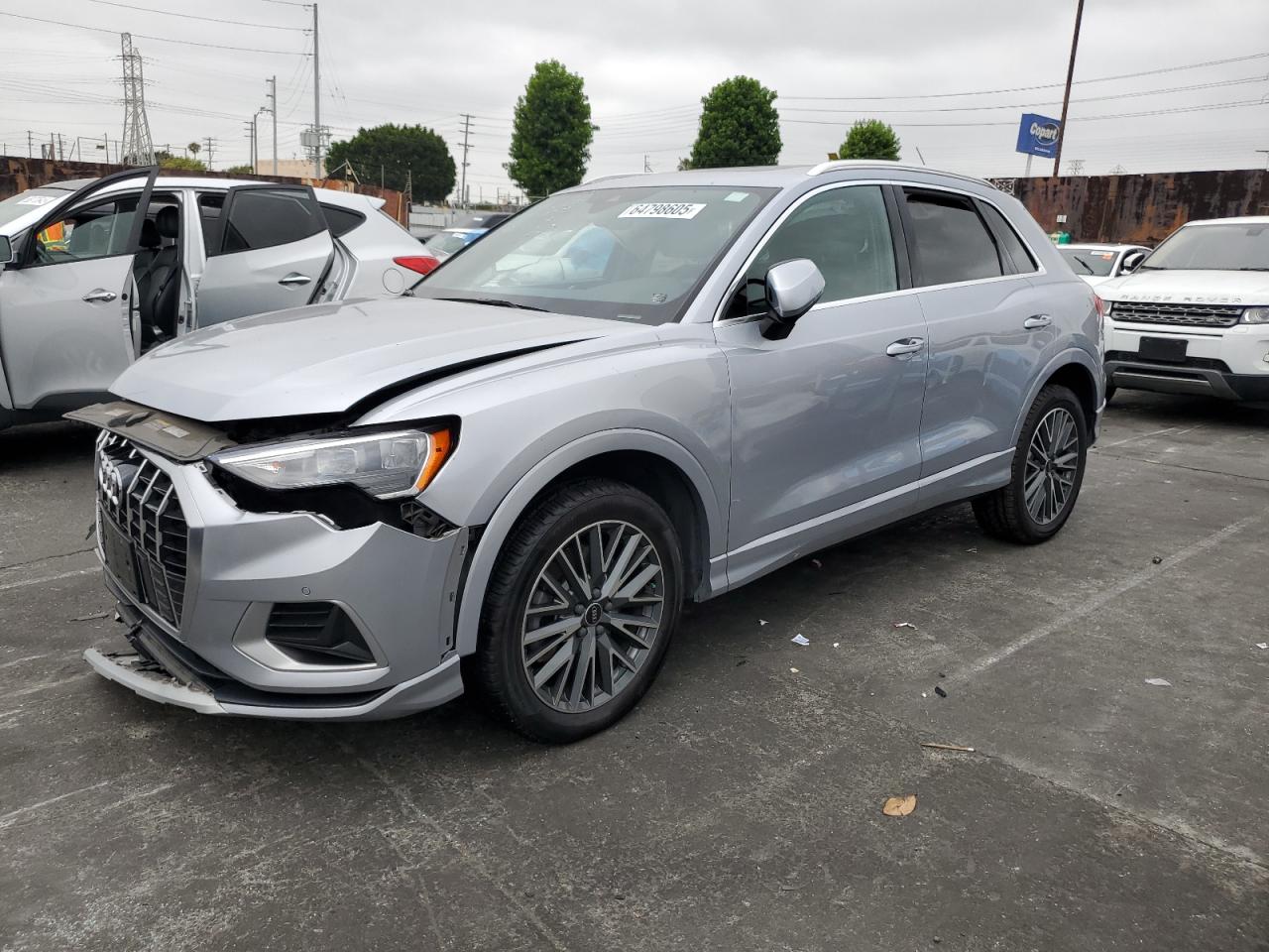 AUDI Q3 PREMIUM 40