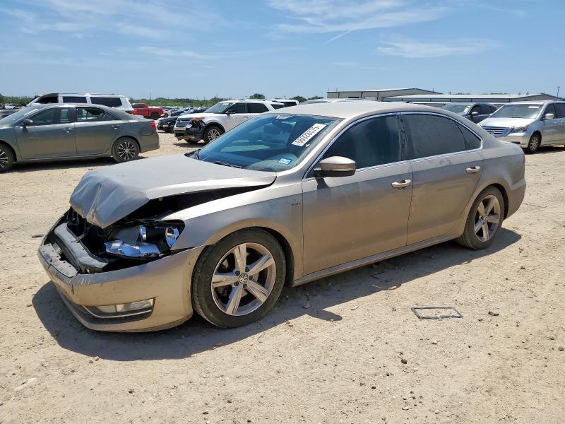 VOLKSWAGEN PASSAT S