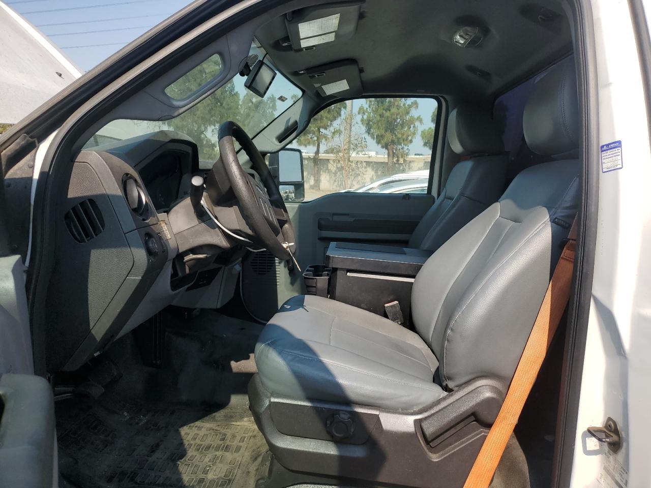 FORD F-350 SUPER DUTY