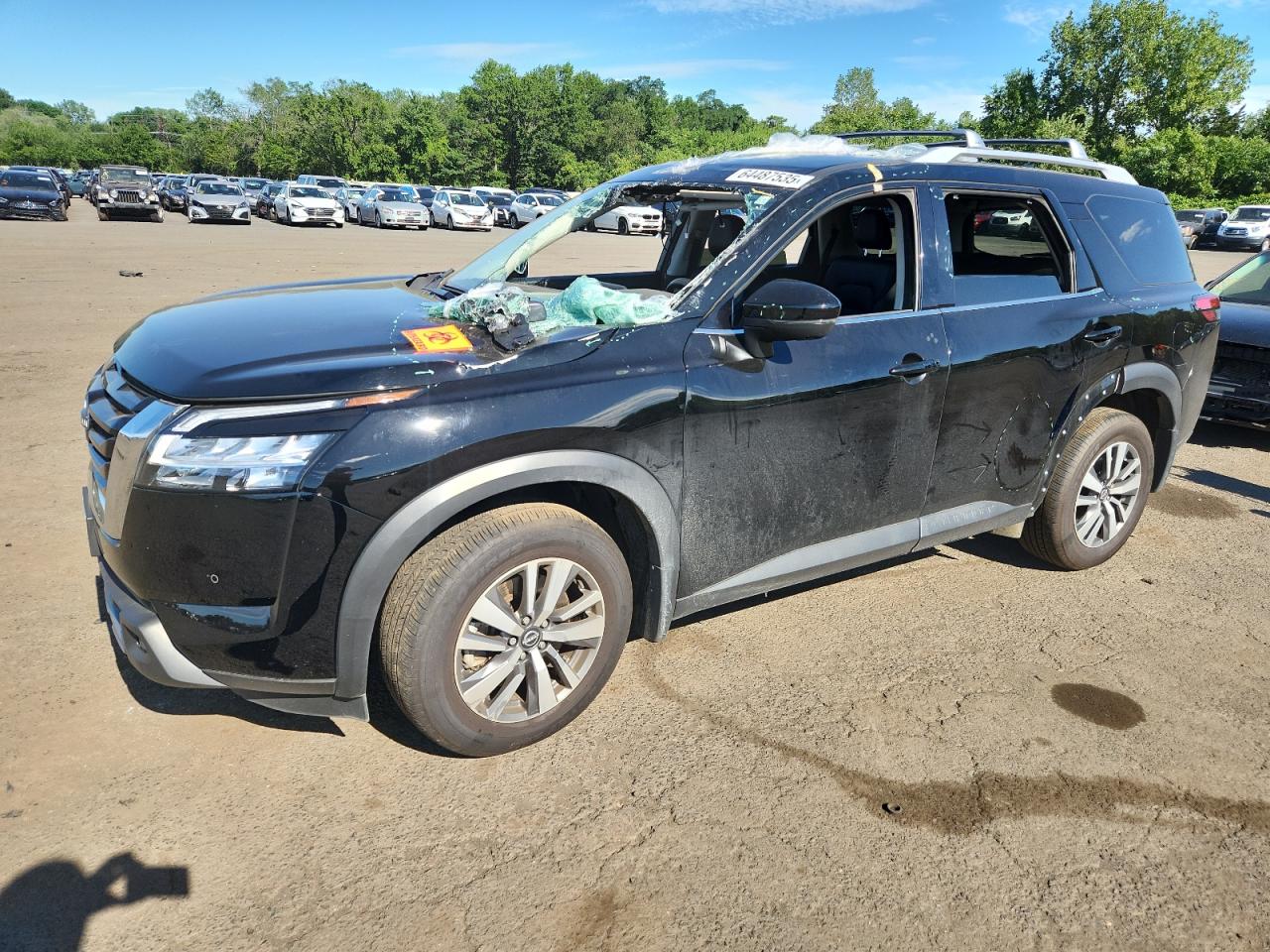 NISSAN PATHFINDER SL