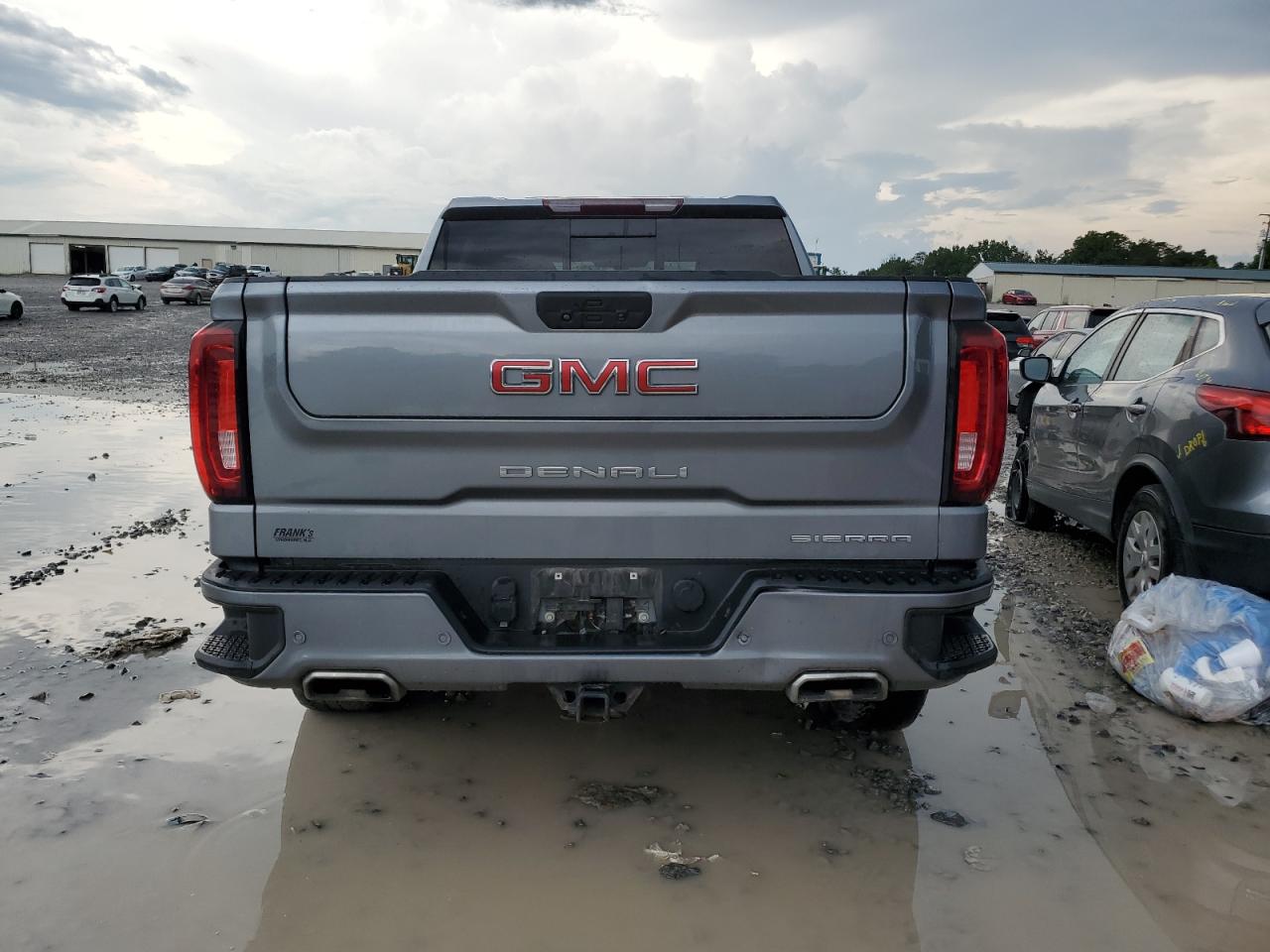 GMC SIERRA K1500 DENALI