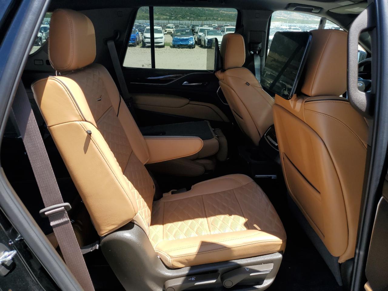 CADILLAC ESCALADE SPORT