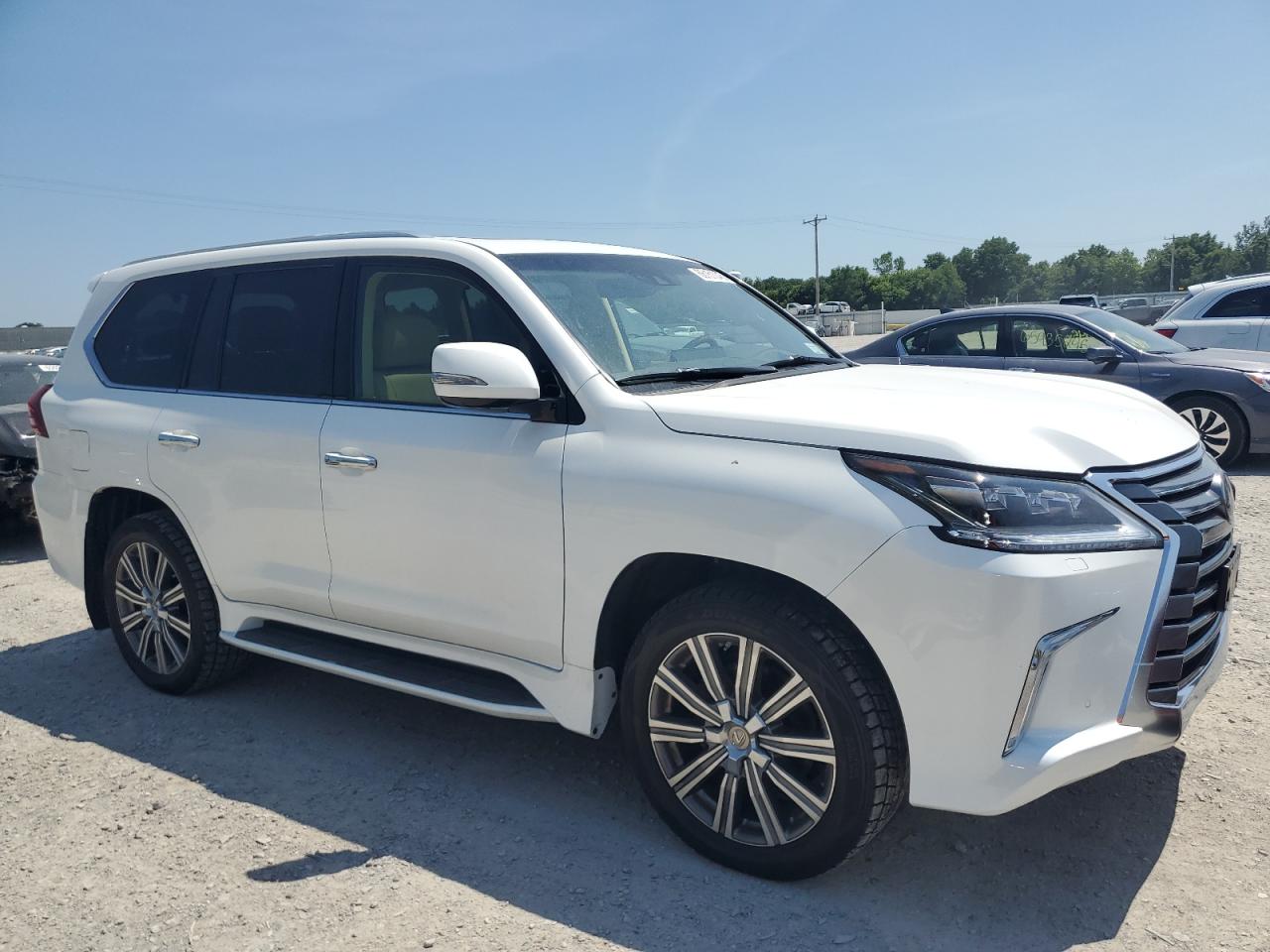 LEXUS LX 570