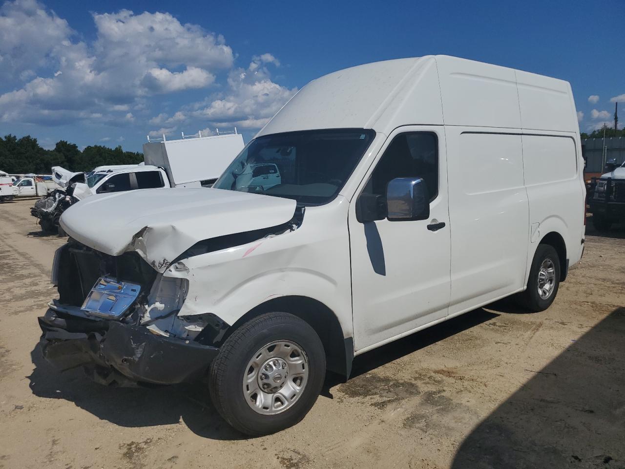 NISSAN NV2500 2500 SV
