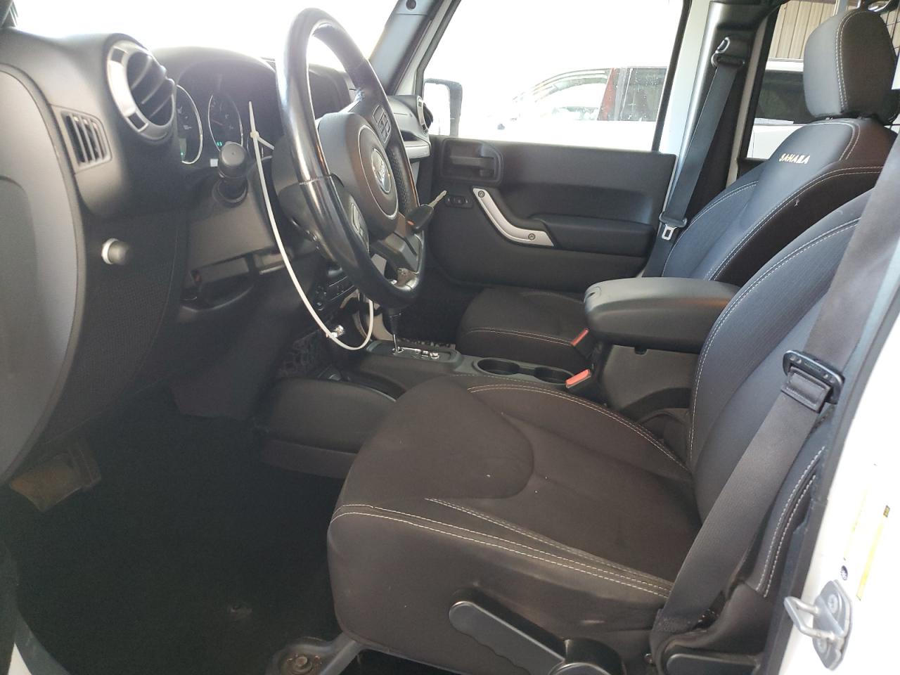 JEEP WRANGLER SAHARA