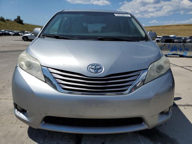 2017 TOYOTA SIENNA XLE 5TDYZ3DC1HS828999