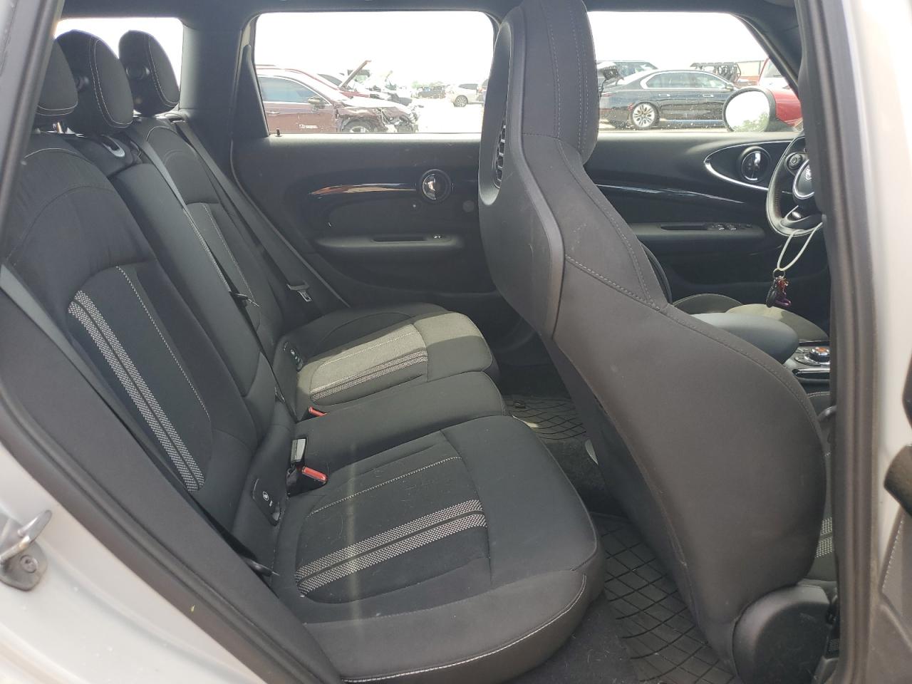 MINI COOPER JOHN COOPER WORKS CLUBMAN