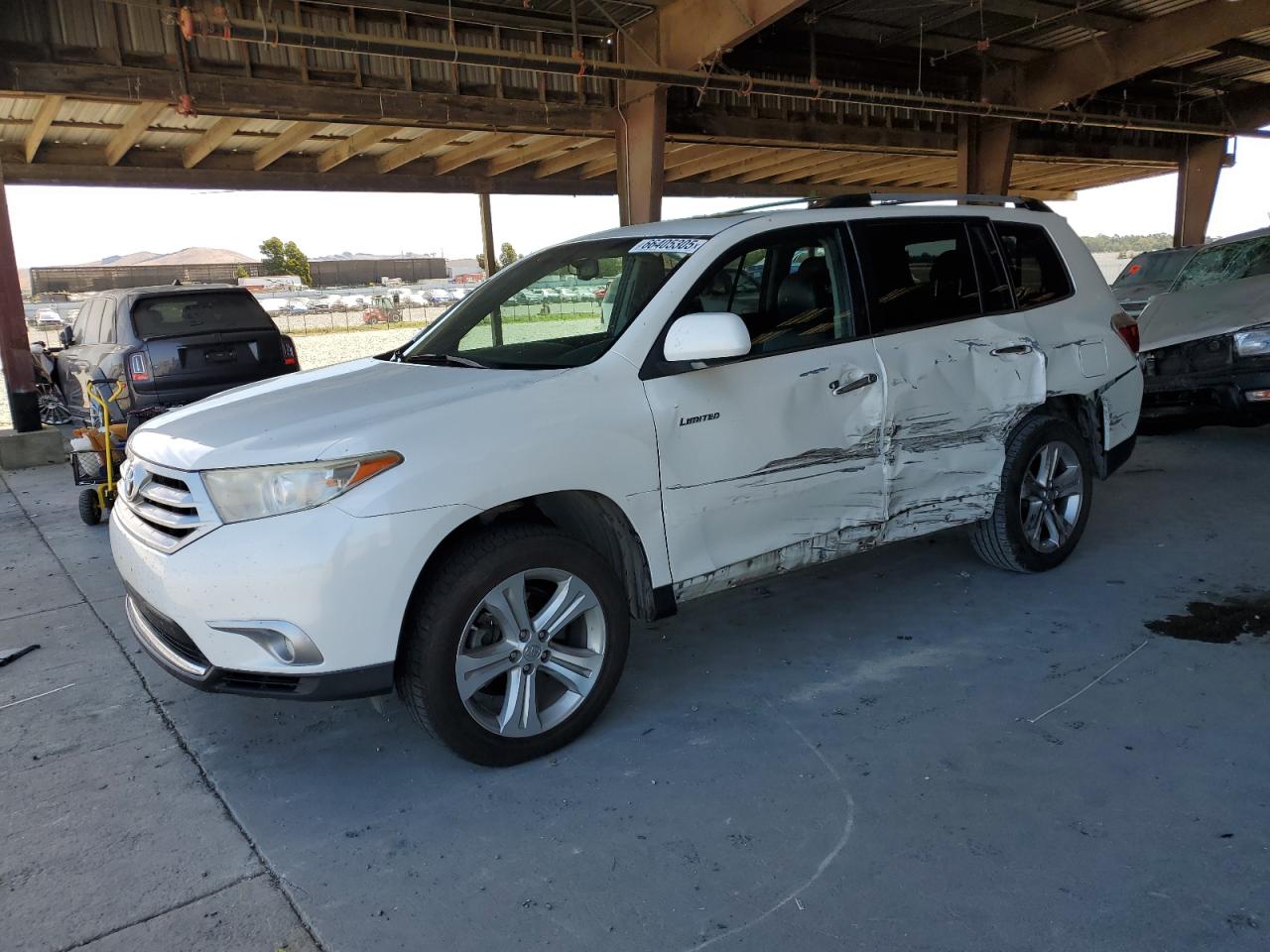 TOYOTA HIGHLANDER LIMITED