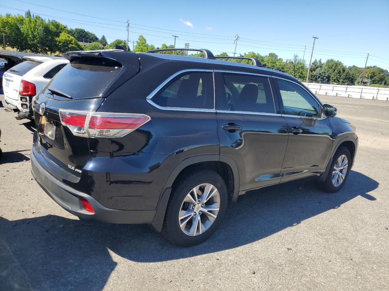 TOYOTA HIGHLANDER XLE
