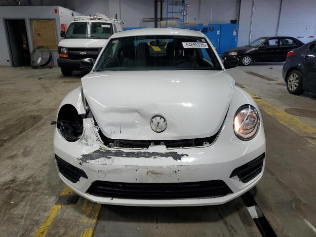 2018 VOLKSWAGEN BEETLE S 3VWFD7AT0JM721186