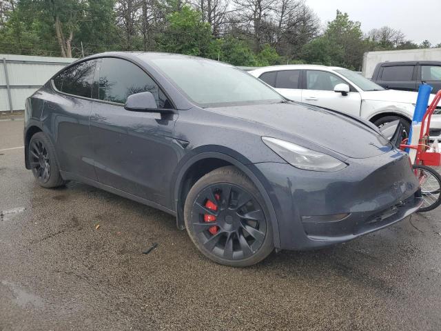2024 TESLA MODEL Y 7SAYGDEE1RA226296