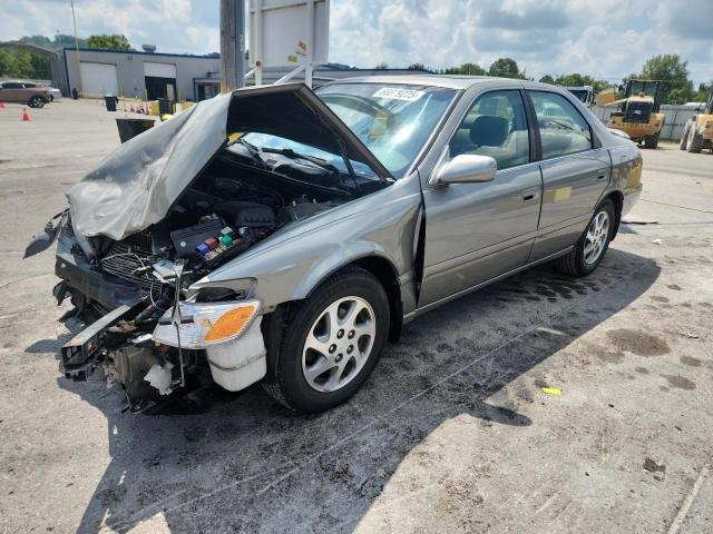 TOYOTA CAMRY CE