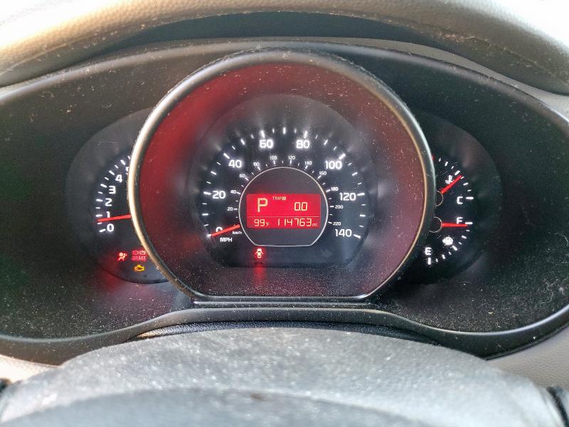 2016 KIA SOUL + KNDJP3A52G7350372