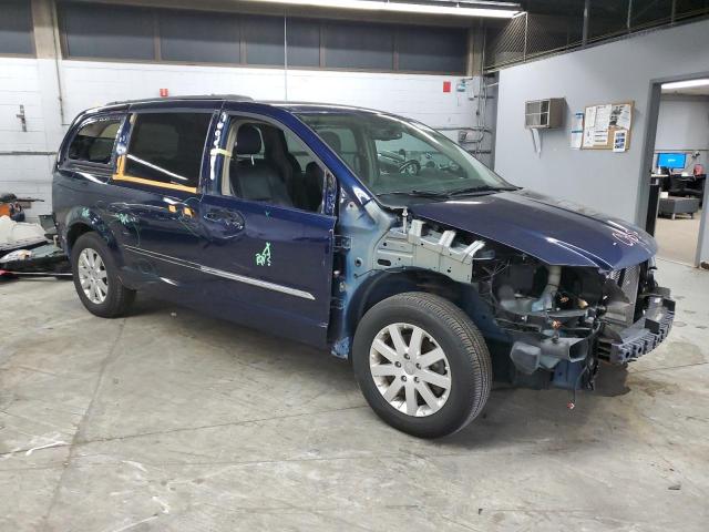 2015 CHRYSLER TOWN & COU - 2C4RC1BG1FR696574