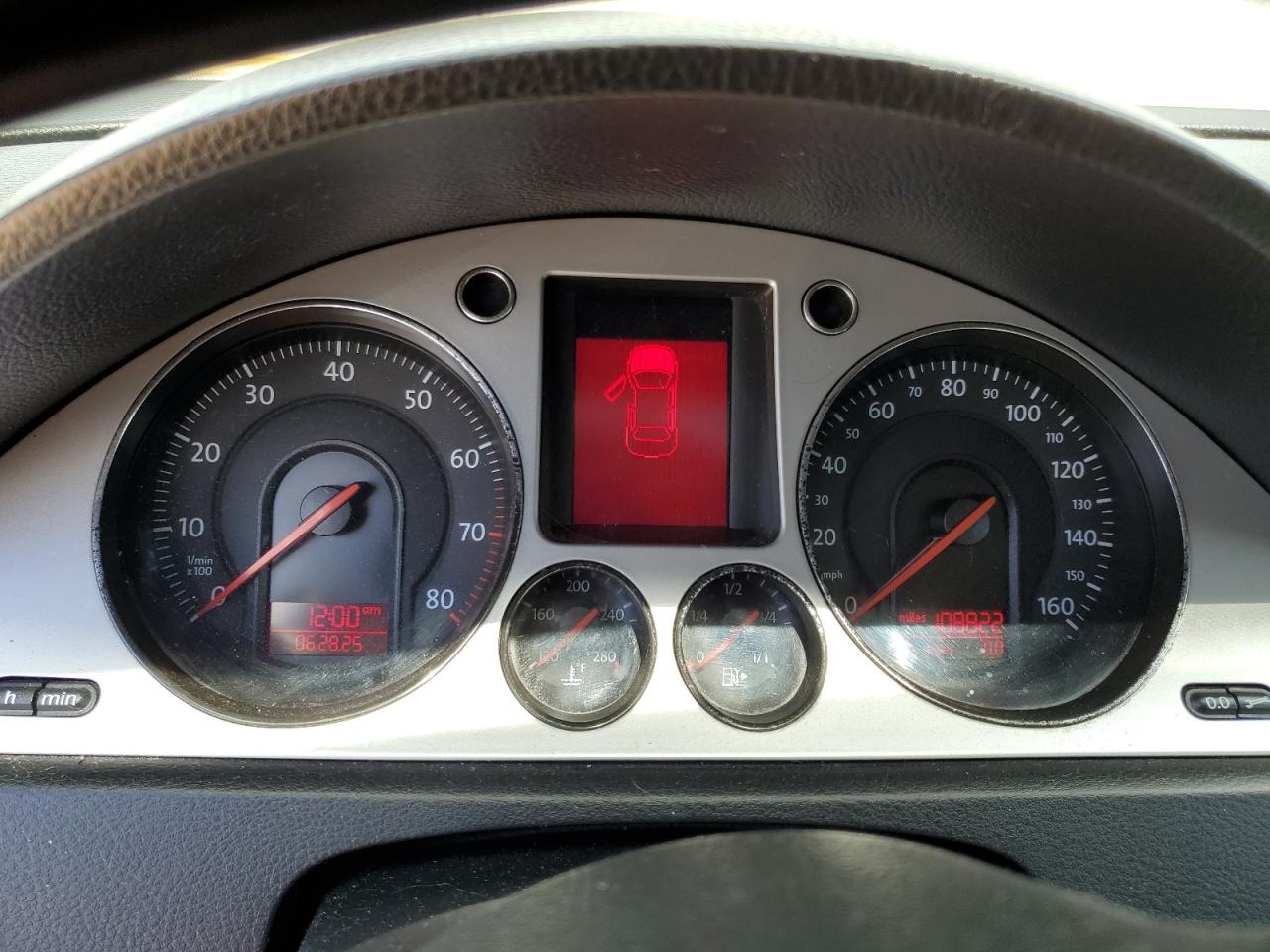 Lot #3280638387 2009 VOLKSWAGEN PASSAT TUR