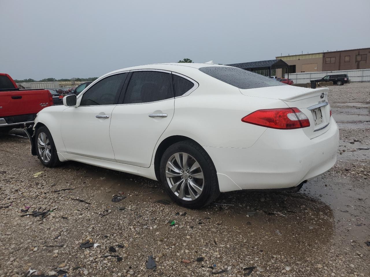 INFINITI M56 X