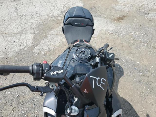 2024 DUCATI DIAVEL V4 ZDMGAR1WXRB003643