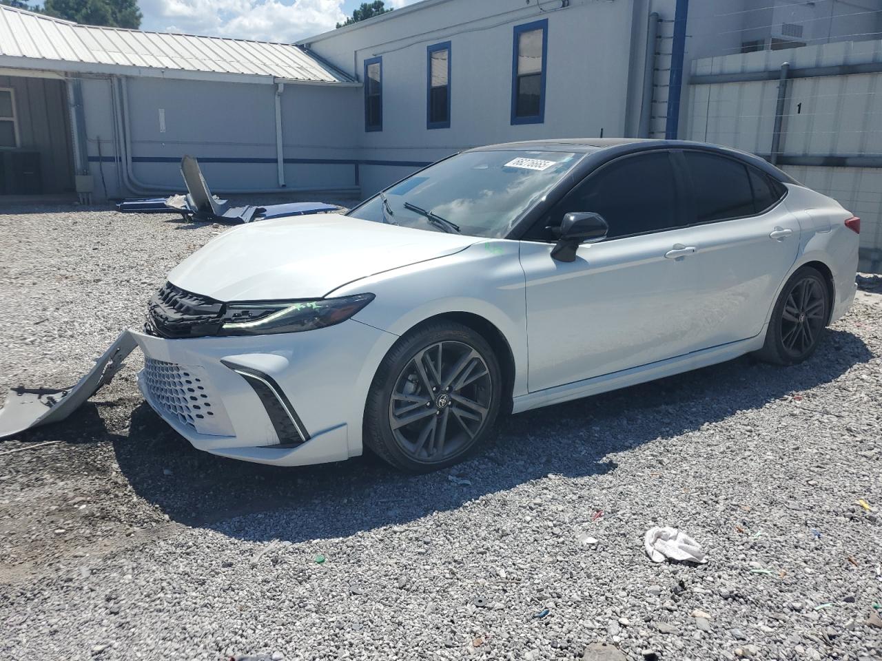 TOYOTA CAMRY XSE