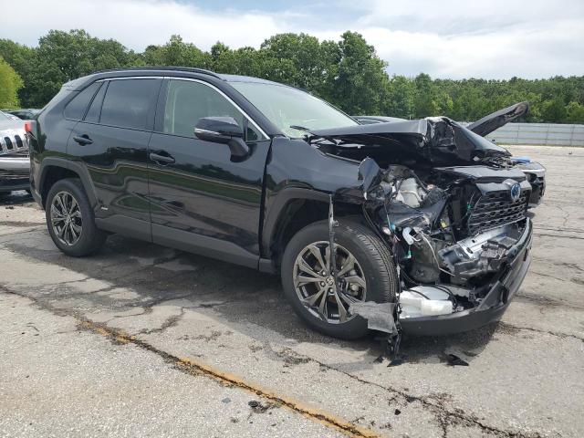 2024 TOYOTA RAV4 XLE P JTMB6RFV9RJ044701